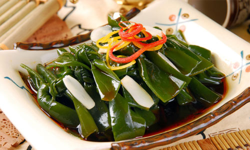 具有软坚,散结,消炎,平喘,通行利水,祛脂降压等功效,并对防治矽肺病有