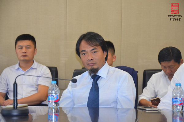 百年堂上市敲钟前董事长桂慧琳在酒会上说了什么