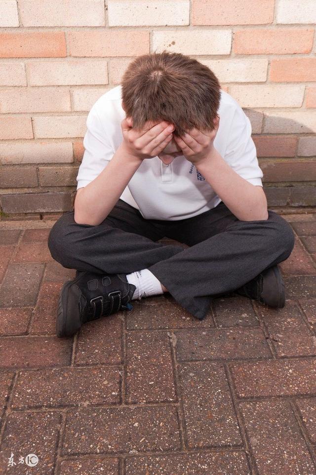 老婆跟别人跑了,第二年带着30万来找我,提出的要求让我左右为难