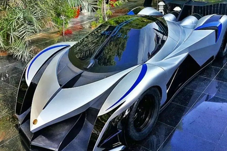 迪拜造了台超跑,5000马力,能秒布加迪,可外观内饰竟是抄袭!