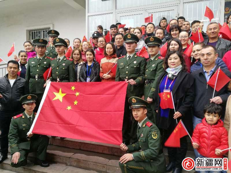 同抒爱国情 共筑中国梦——乌鲁木齐市各族群众欢度国庆节