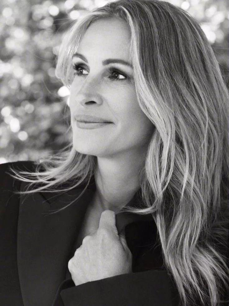 她曾是很多人的偶像