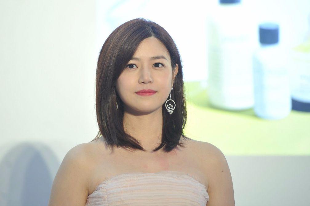 陈妍希产后更诱人,下半身失踪,美得性感妖艳!