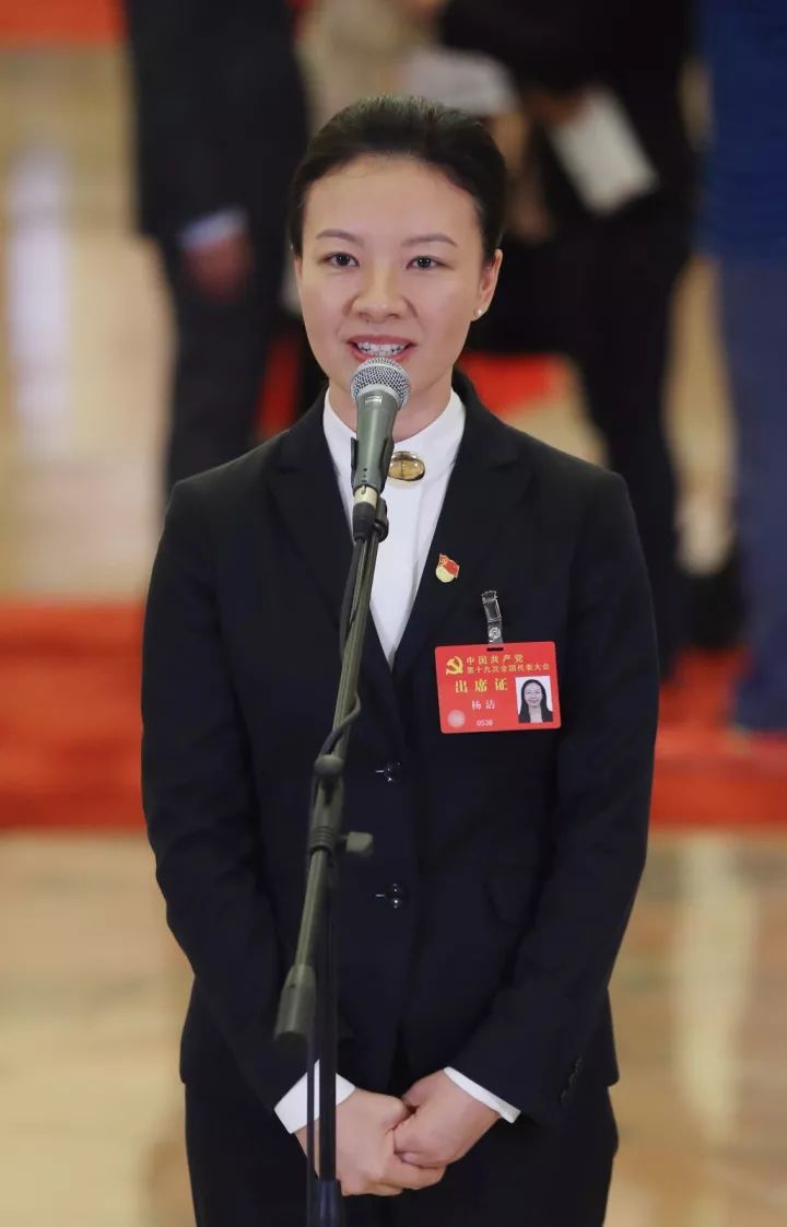 十九大时光|十九大"党代表通道"第三场采访活动传递了哪些信息