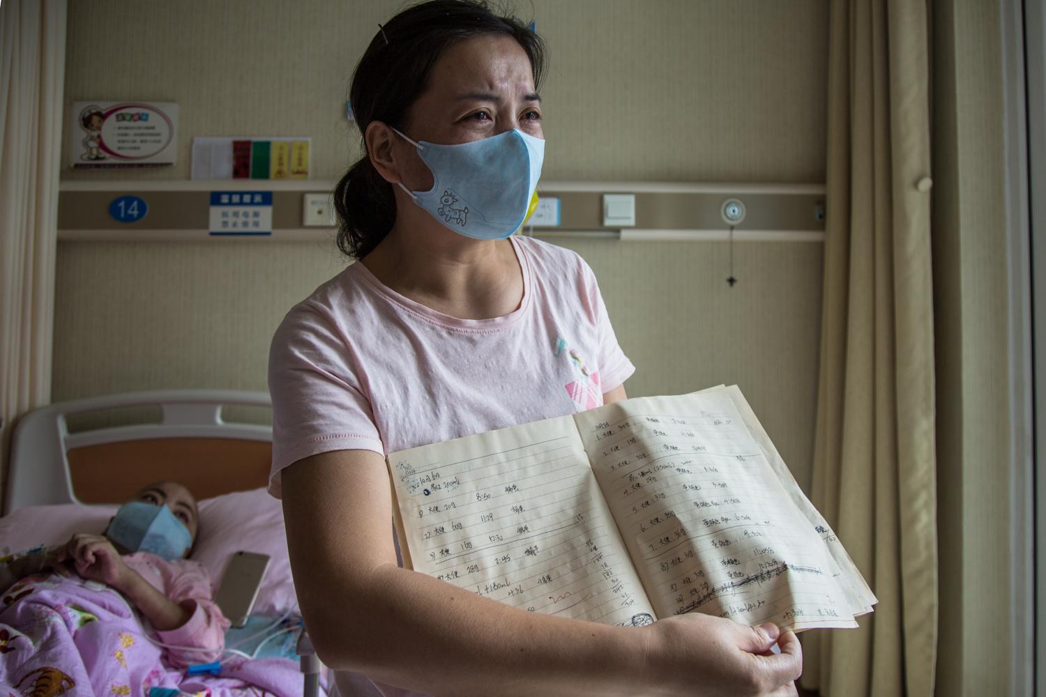 白血病女孩饥渴难耐 每天虚拟做饭解馋