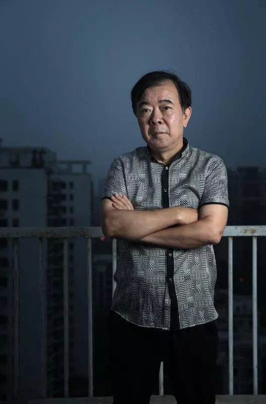 《人民的名义》编剧周梅森:我最大限度写出了真相_凤凰财经