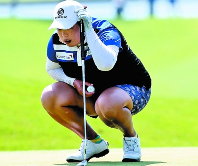 冯珊珊登顶女子高尔夫世界第一