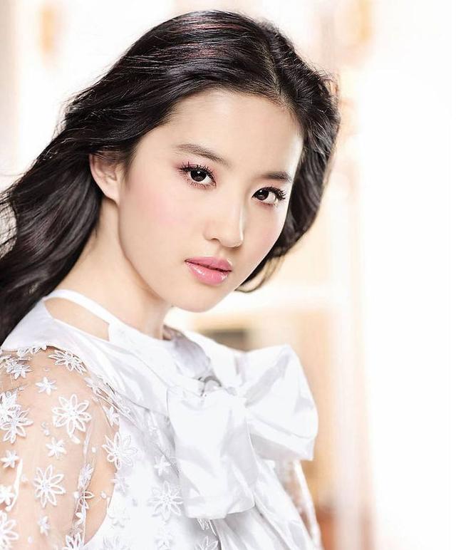 而最近2017金鹰女神的投选也公布了结果?