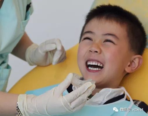 晨兴,双湖投资,直营10家店,青苗儿童口腔普及儿牙早期干预治疗
