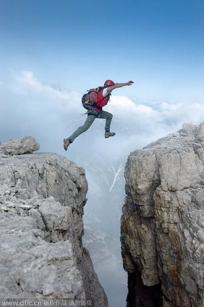 火山边烤棉花糖盘点不要命的熊孩子