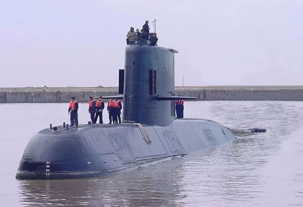 阿根廷海军在11月17日宣布,搭载40多名的阿根廷海军圣胡安号常规潜艇
