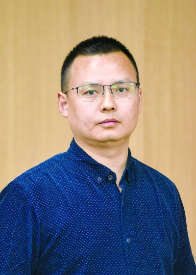 陈双新