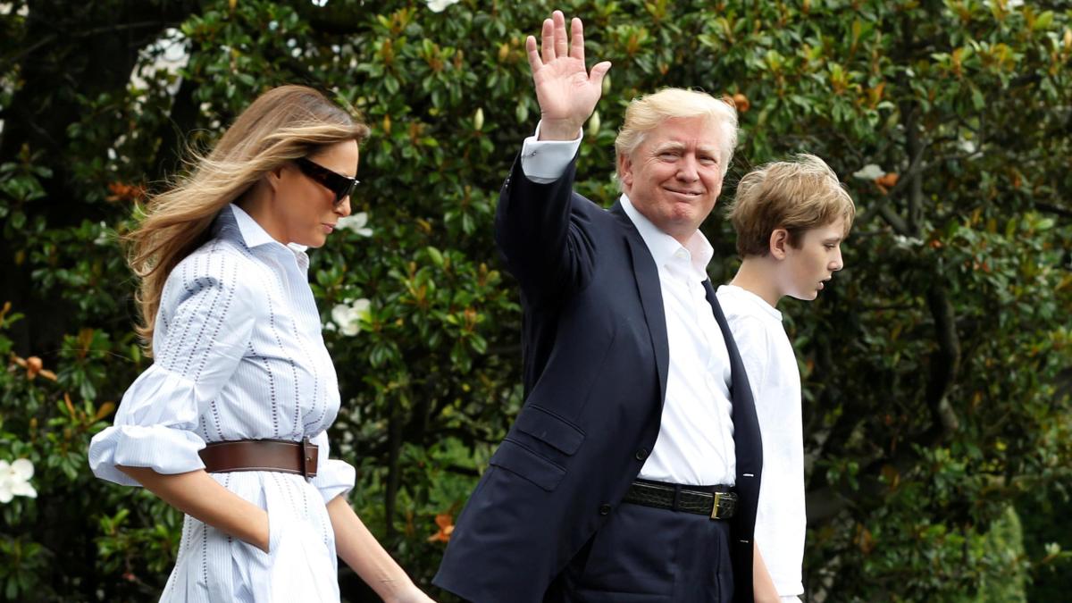 u-s-president-trump-with-first-lady-melania-and-their-son-barron