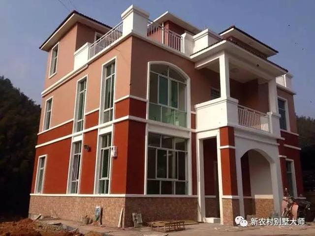 农村自建房,湖南28万能盖两层半别墅,真的是人工太低?附图纸