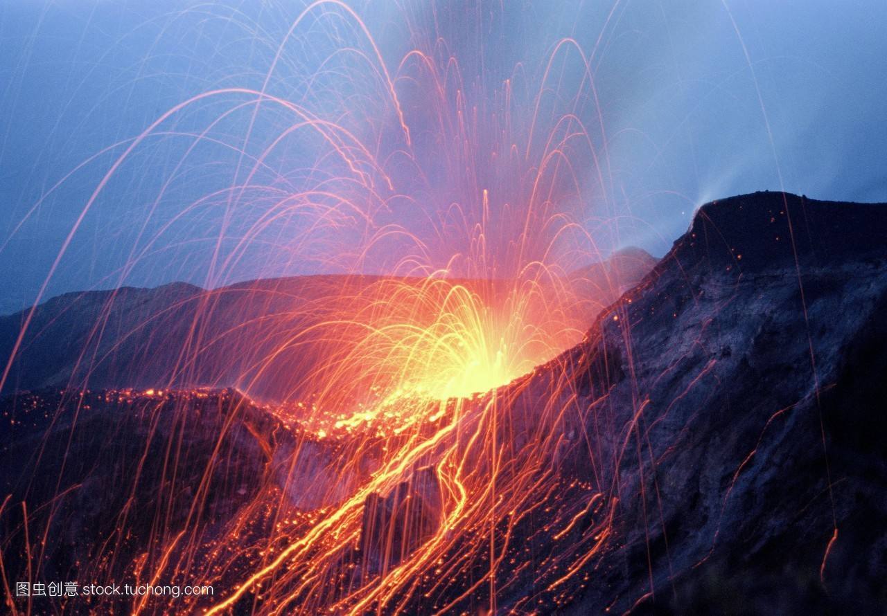 巴厘島的火山爆發了你還敢出國旅遊嗎