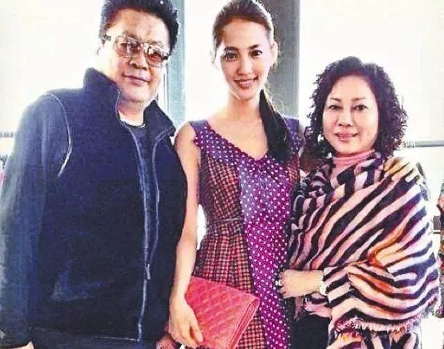 她爸爸是中国台湾亚美集团总裁王东生