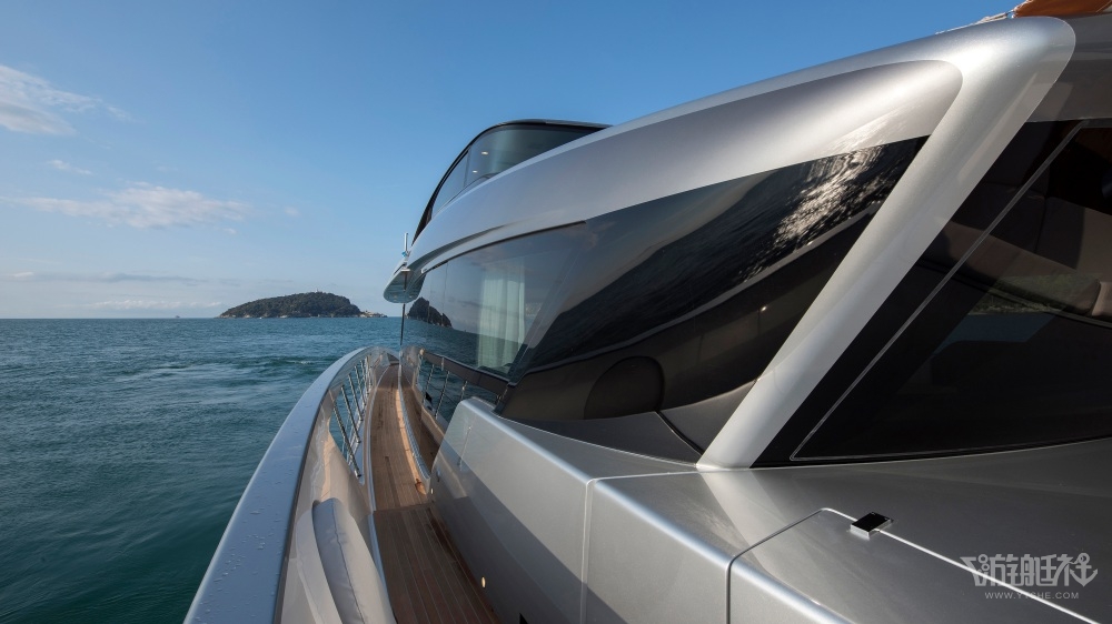 直击戛纳游艇节:登艇sanlorenzo全新sx88