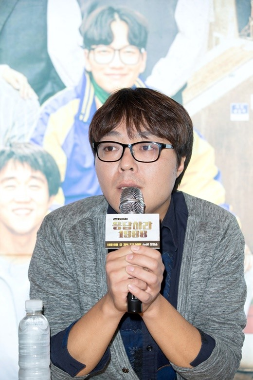 就备受关注,主要原因是因为这部剧的导演——申源浩,这位曾经凭借《请