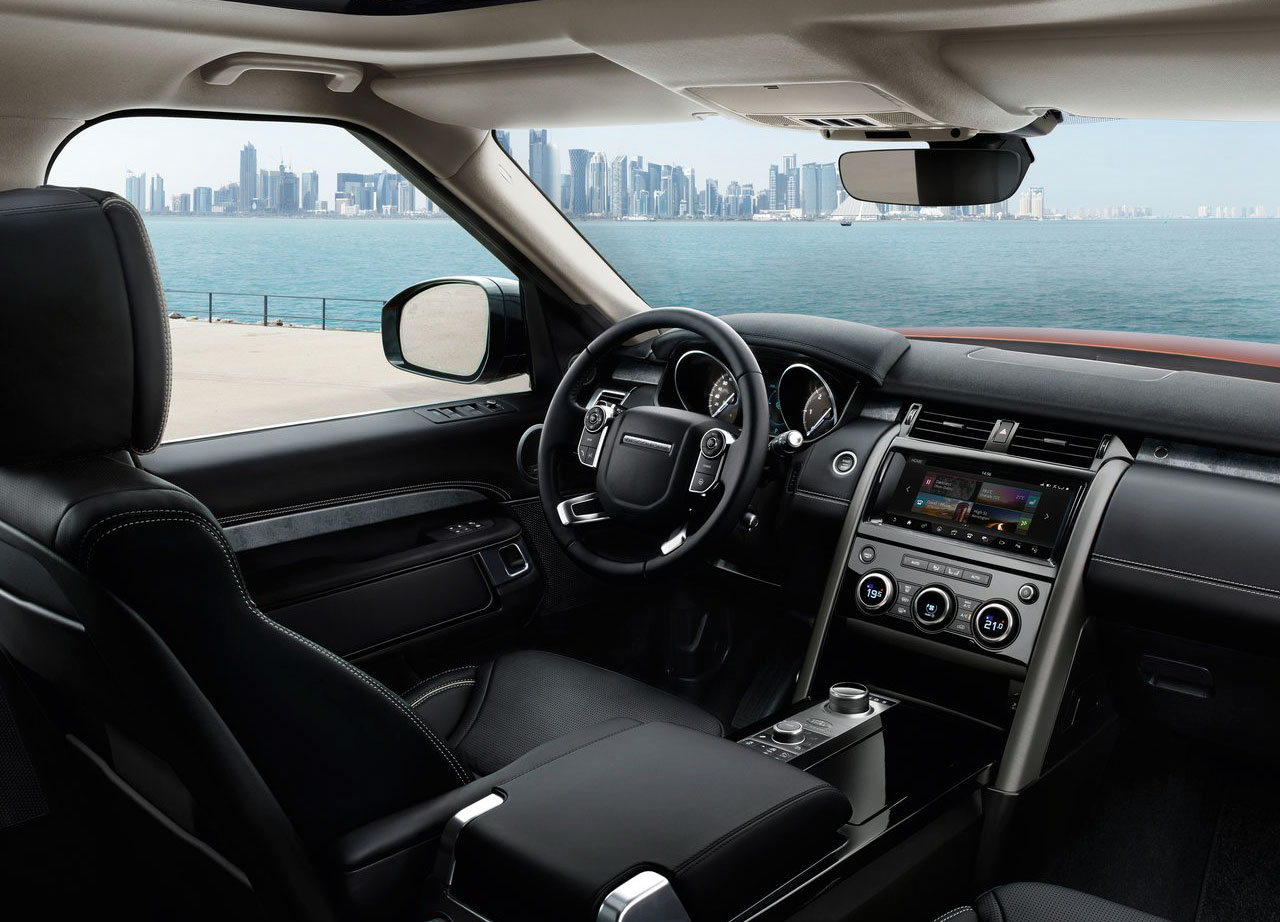 land_rover-discovery-2017-1280-b7.jpg