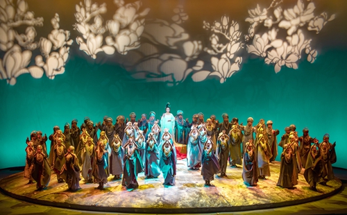 无愧于时代的优秀作品为中心环节,集中展示近年来歌剧艺术创作和人才