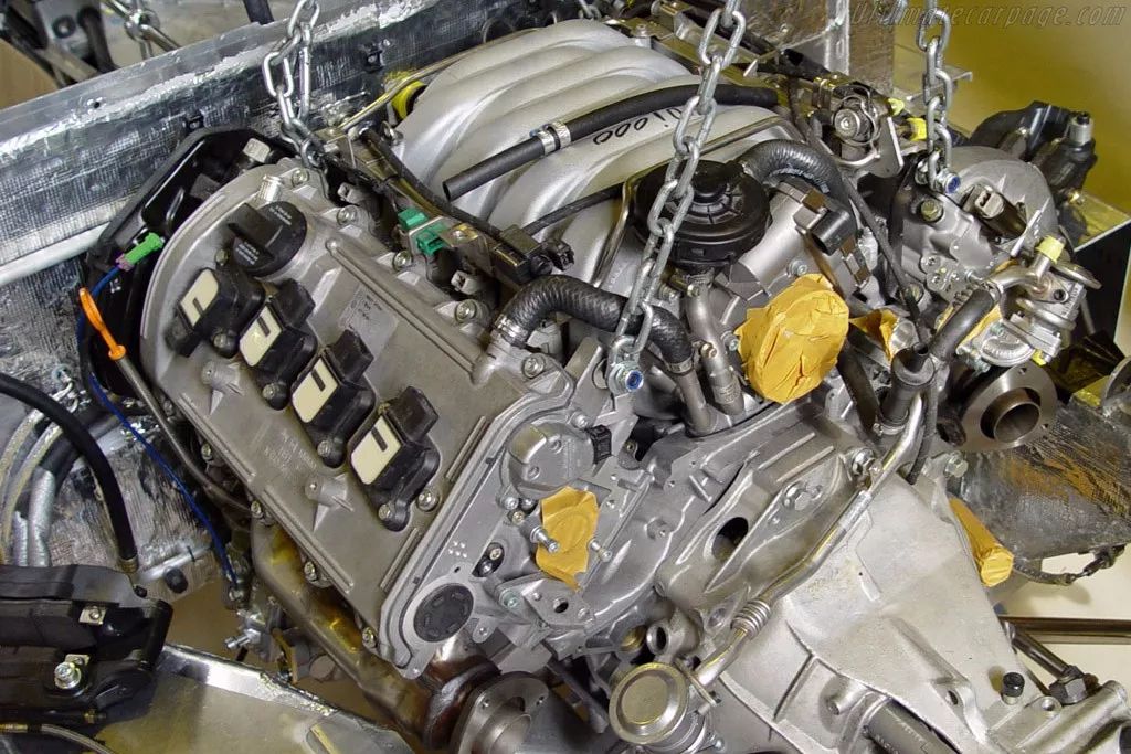 世爵:超跑界最异类的存在(上) 造化弄车 | 驾仕