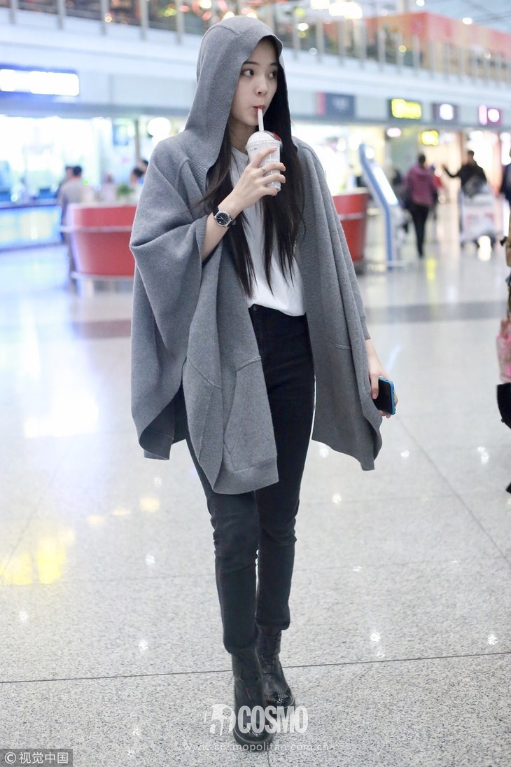 2017机场街拍到底谁赢了女明星们通通笑而不语