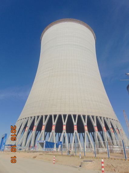 都很大, 目前世界最大的冷却塔高210米,它就是宁夏方家庄电厂的冷却塔