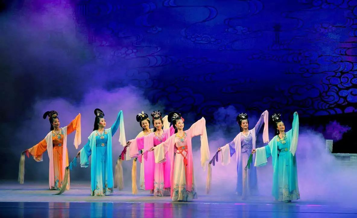 七仙女曾经是鸟人,她们和织女有什么关系呢?_凤凰资讯