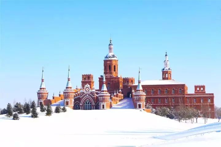 中国哈尔滨国际冰雪旅游攻略!