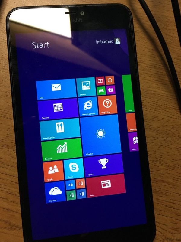 大神在lumia 640 xl上成功运行windows rt 8.1系统