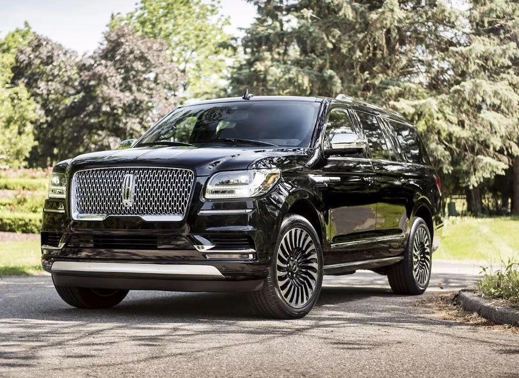 肌肉车,大排量,豪华感……其实这么说也没错,只不过林肯全新一代领航