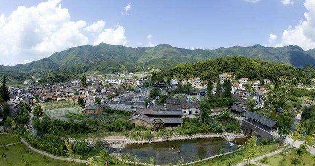 简述乡村人口向城市_乡村人口向城市迁移(2)