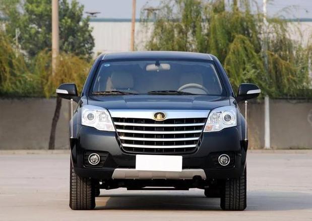 长城最贵的车长6米7轴4米8金色车标气宇轩昂30万曾叫板林肯