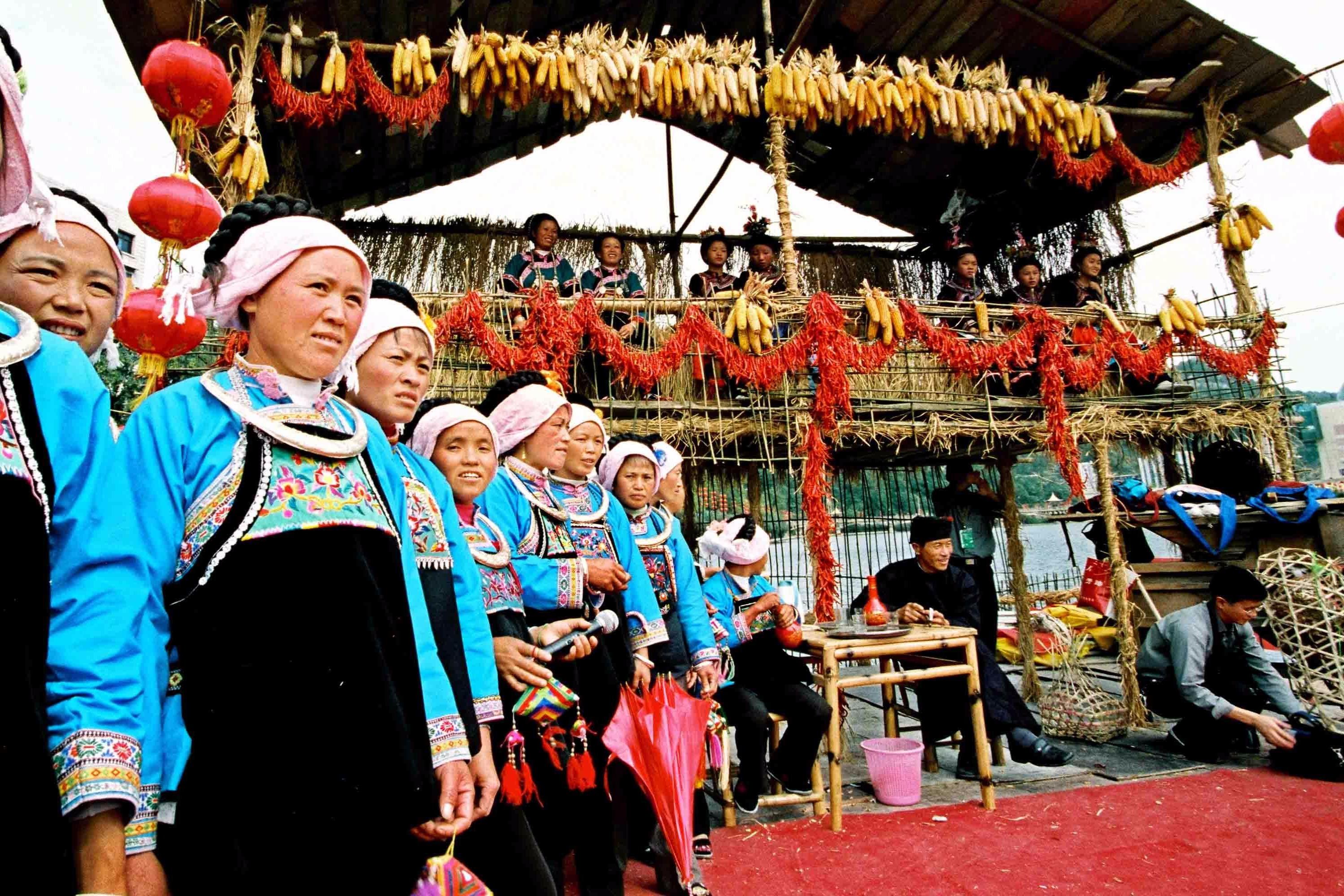 少数民族还有这些千奇百趣的春节风俗,一般人不知道!