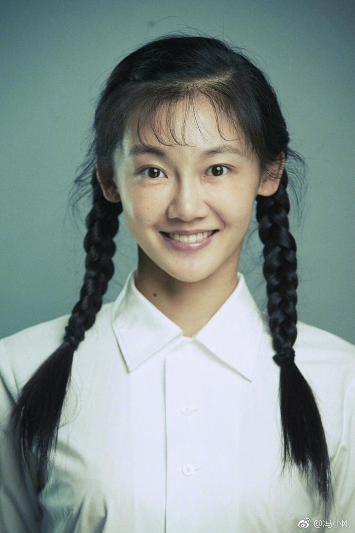 芳华面试女演员的时候,冯小刚不要整容脸不要大浓妆,最讨厌看到黑