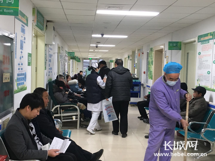 春节假期河北省人民医院急诊科为群众健康保驾护航