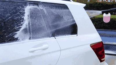 花钱排队洗车还受气?自己动手10分钟搞定还立省2000元!