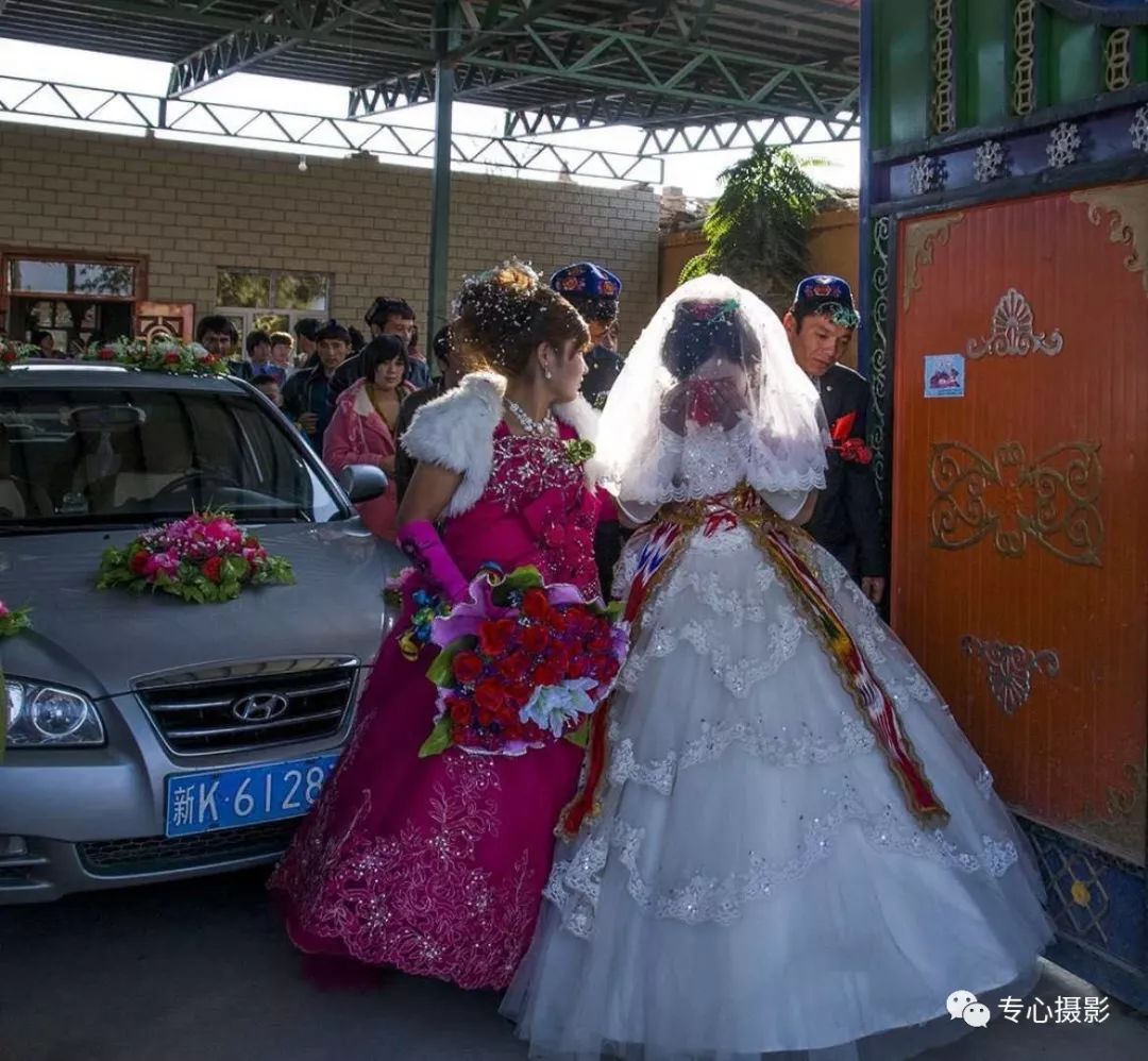 探秘维吾尔族婚礼现场_凤凰网资讯_凤凰网