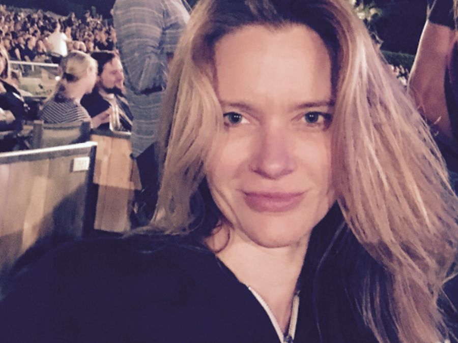 也许这便是她曾坚信elon musk是自己的灵魂伴侣的原因.