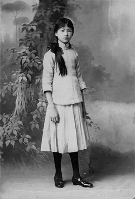 好像女人没有什么事可做似的, 林徽因3岁 1920年4月,林徽因随父游历