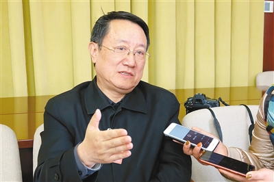 张炜委员:加大对"西迁精神"的深入挖掘让其薪火相传