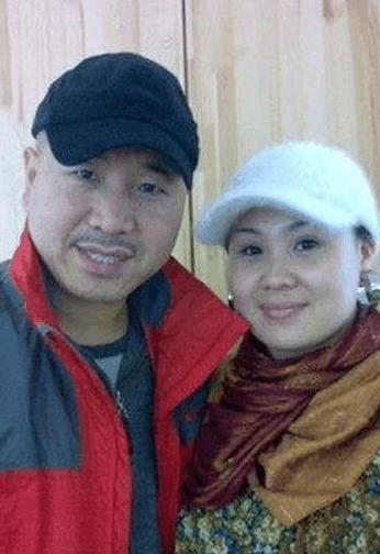"刘能"带全家外出旅游 父母与孩子首次同框