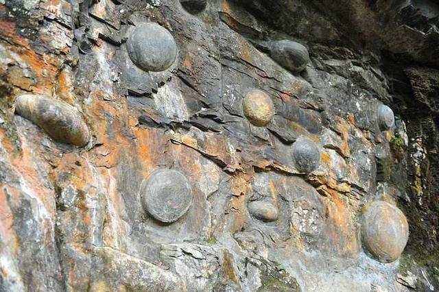 中国贵州出现会下"蛋"的石头,30年下一次"蛋"__凤凰网