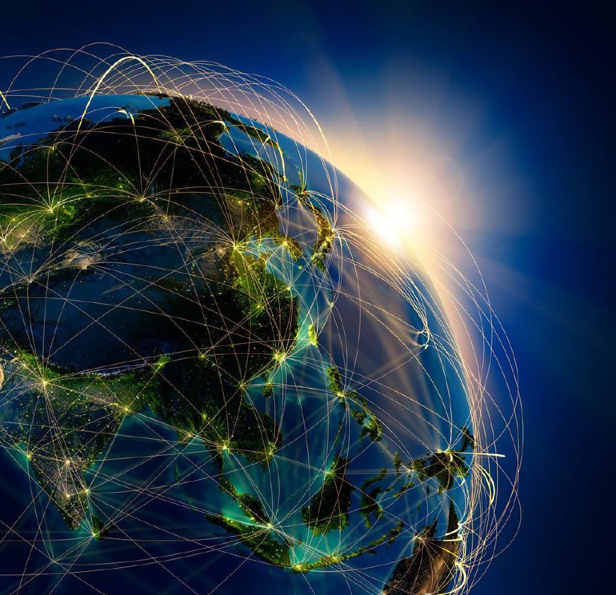 随着互联网产业的发展,人类在20世纪末走入了信息全球化的一页,越来越