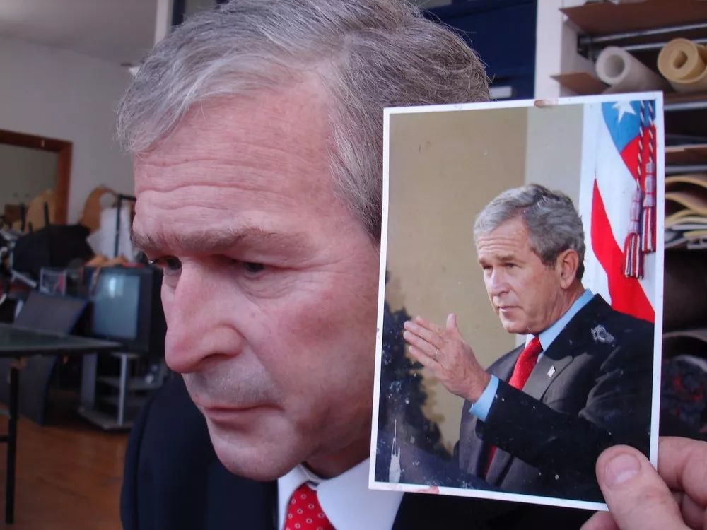 今天我要举报一个人她的照片全是假的