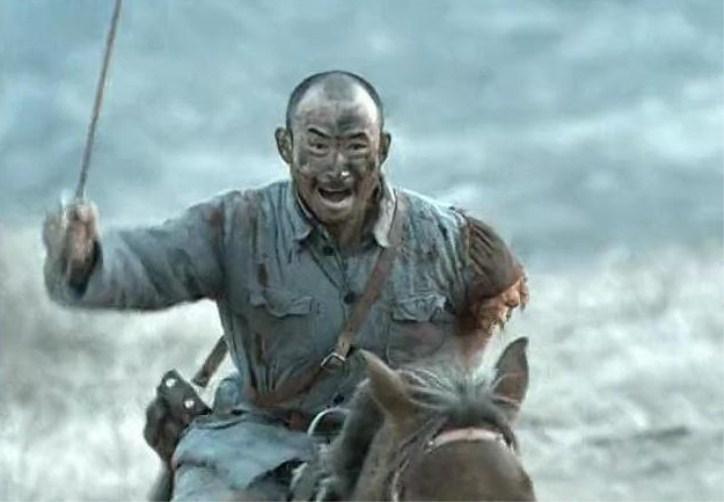 《亮剑》让他一夜爆红 与妻子相爱29年始终无子_电影资讯_浙江热线