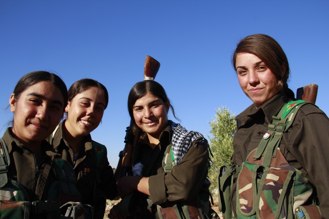 大量库尔德族女孩征召入伍,誓言要土耳其血债血还