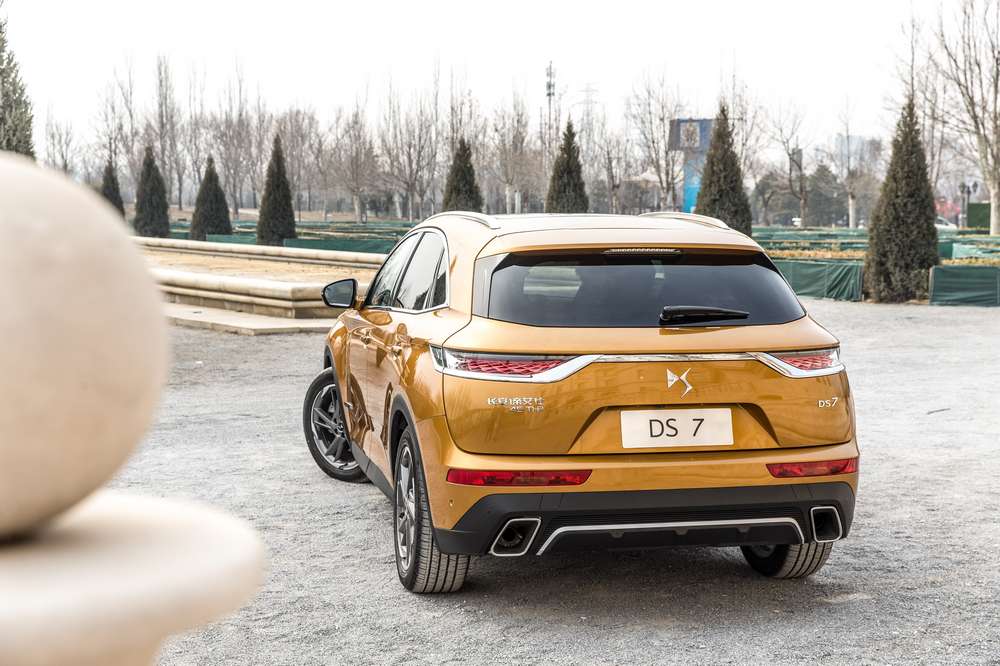 从产品本身来看,ds7与东风标致4008同基于emp2平台打造,主要搭载1.