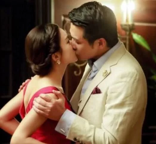 赵丽颖的7张吻照,图4甜到骨子里 最后一张最虐心!