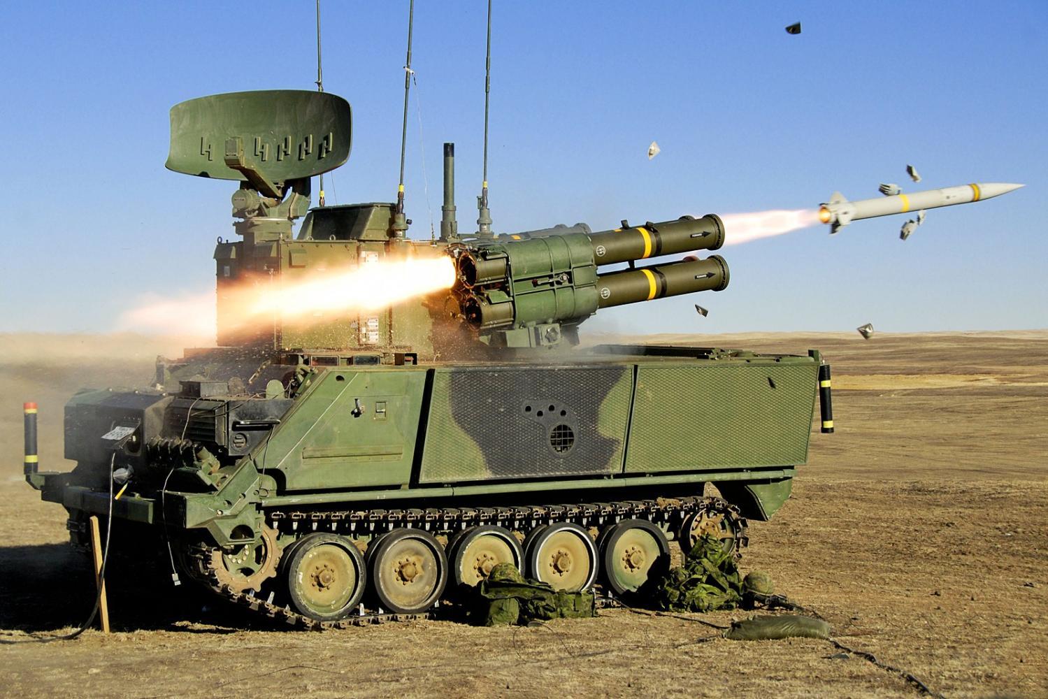 阿达茨导弹飞行速度比普遍是亚音速的反坦克导弹快得多,可达3马赫